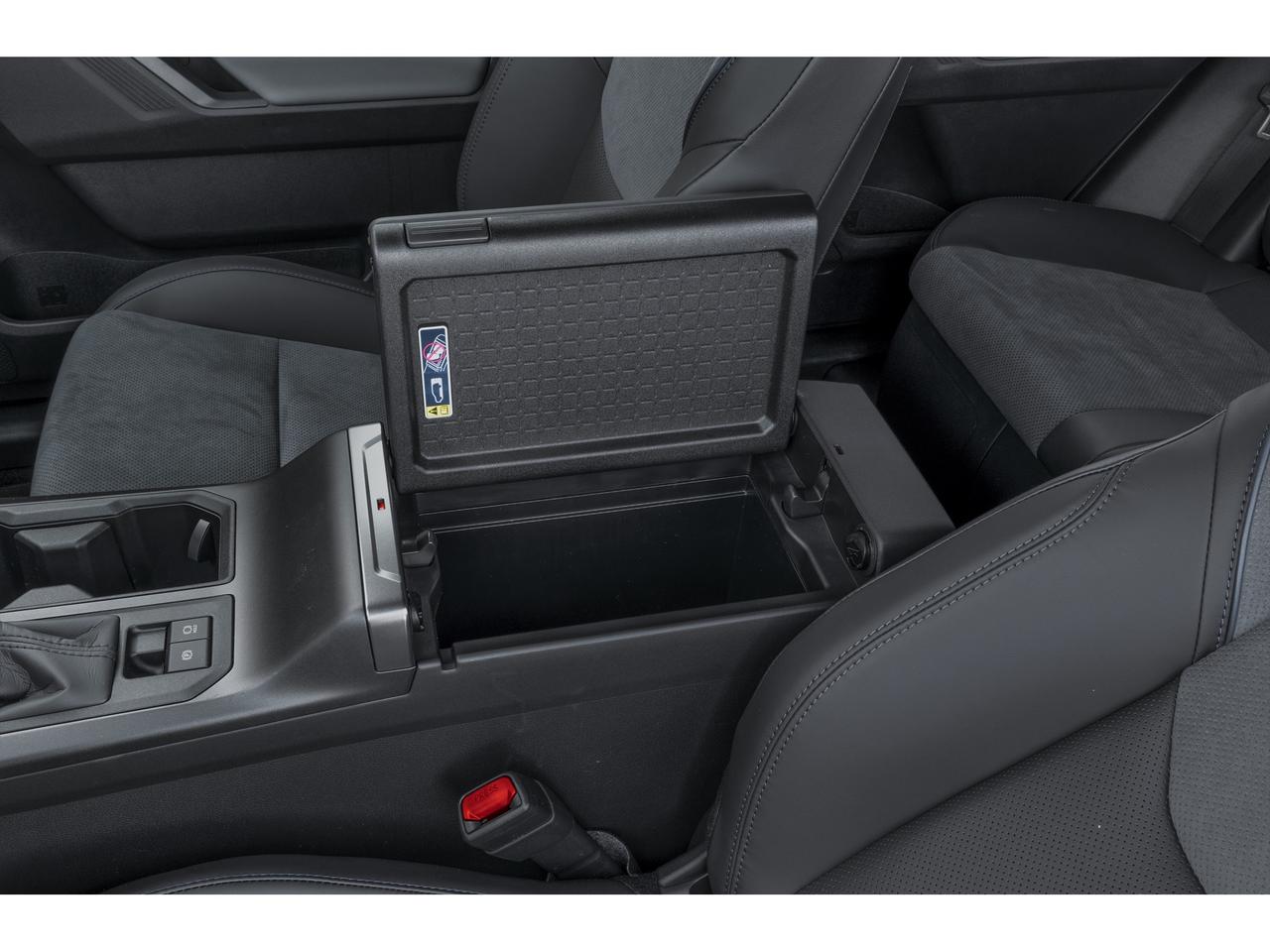 2026 Toyota RAV4 XSE Photo
