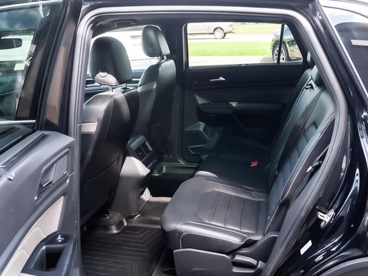 2021 Volkswagen Atlas V6 SEL Premium R-Line 4MOTION Photo16