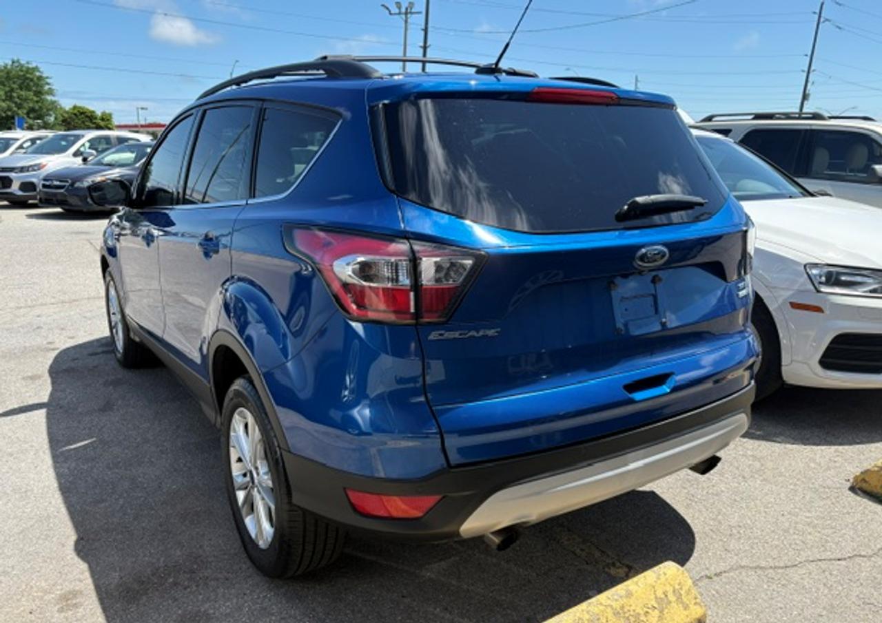 2017 Ford Escape SE 4WD Photo
