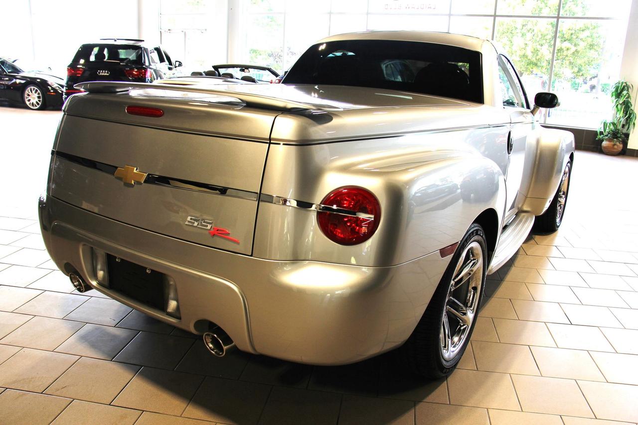 2006 Chevrolet SSR LS Photo