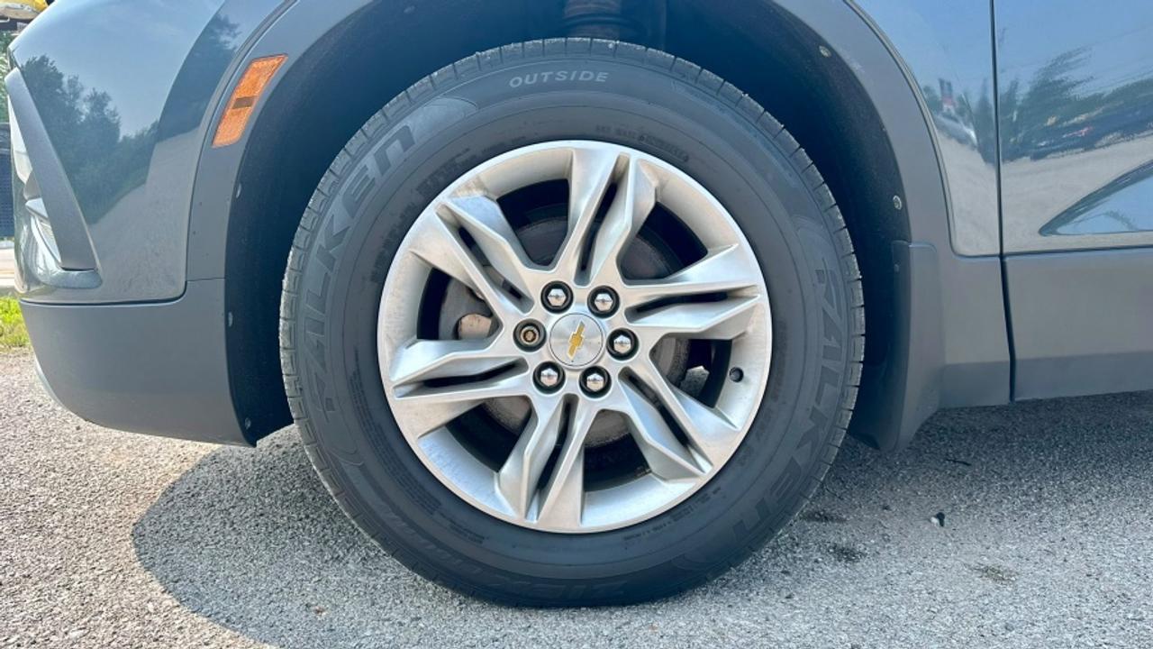 2020 Chevrolet Blazer * AWD * LT * MUST SEE * LT Photo