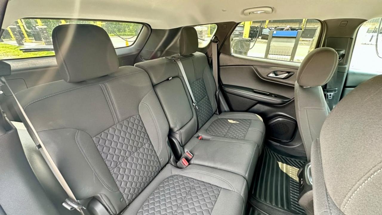 2020 Chevrolet Blazer * AWD * LT * MUST SEE * LT Photo