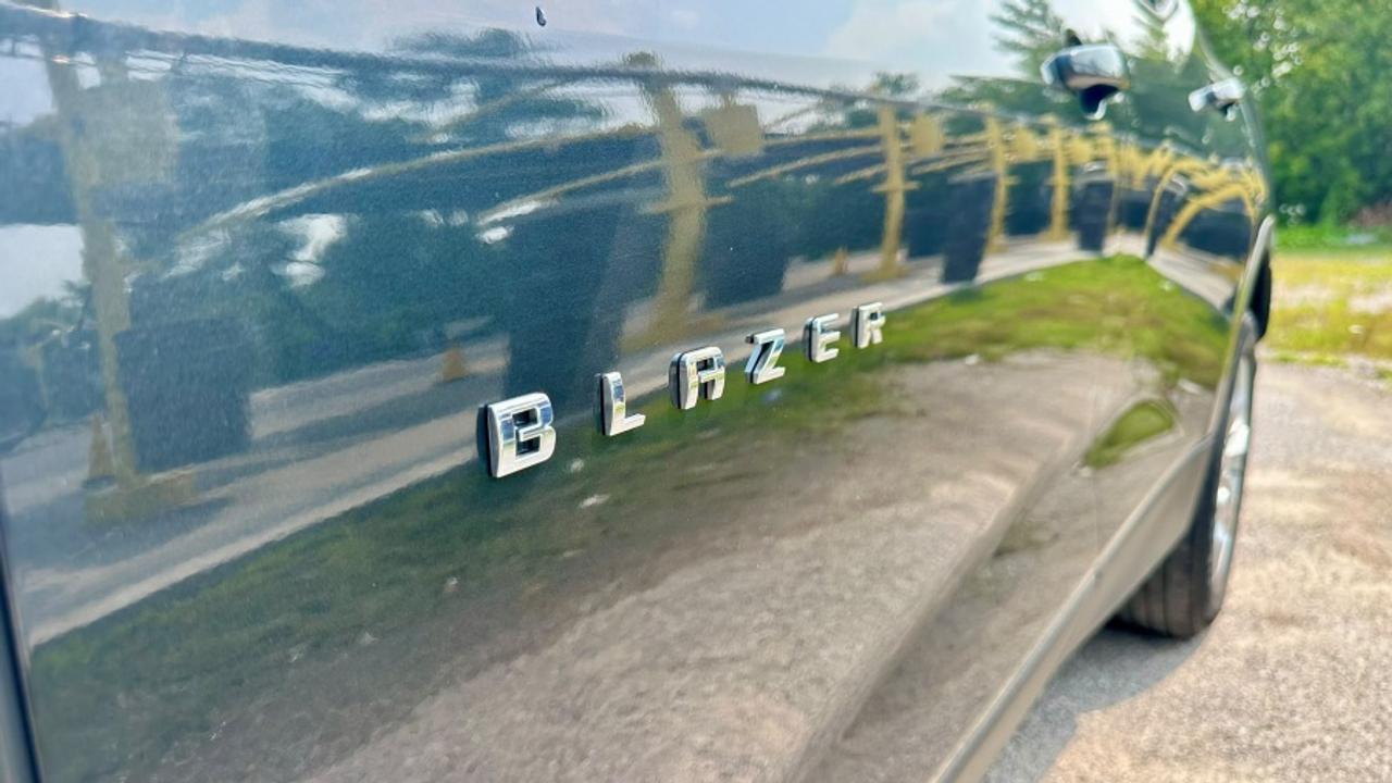 2020 Chevrolet Blazer * AWD * LT * MUST SEE * LT Photo