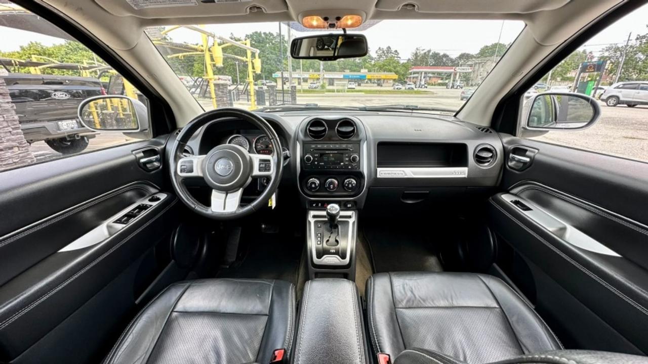 2017 Jeep Compass * 4X4 * SPORT * MUST SEE SPORT Photo