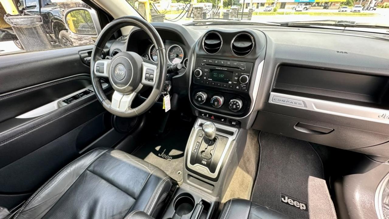2017 Jeep Compass * 4X4 * SPORT * MUST SEE SPORT Photo
