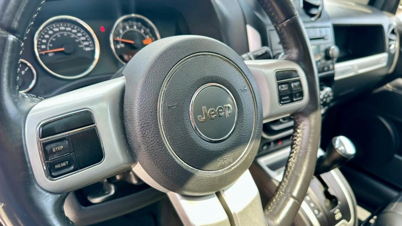 2017 Jeep Compass * 4X4 * SPORT * MUST SEE SPORT Photo