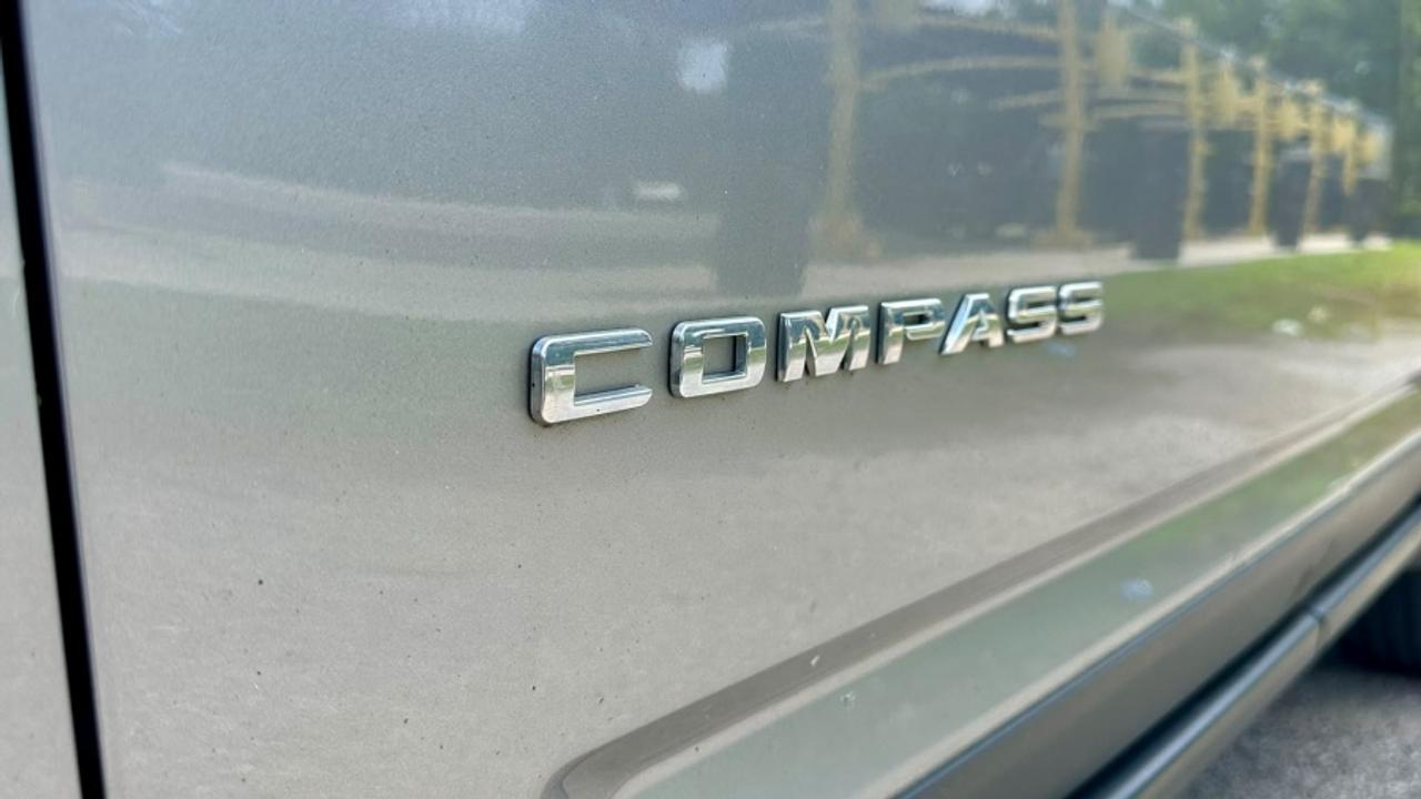 2017 Jeep Compass * 4X4 * SPORT * MUST SEE SPORT Photo