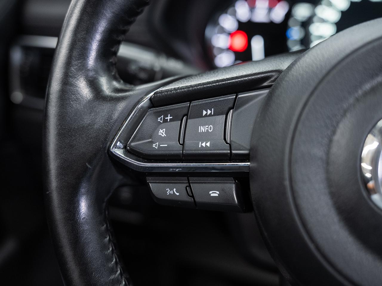 2024 Mazda CX-5 GS AWD | Sunroof | Leather | ACC | BSM | CarPlay