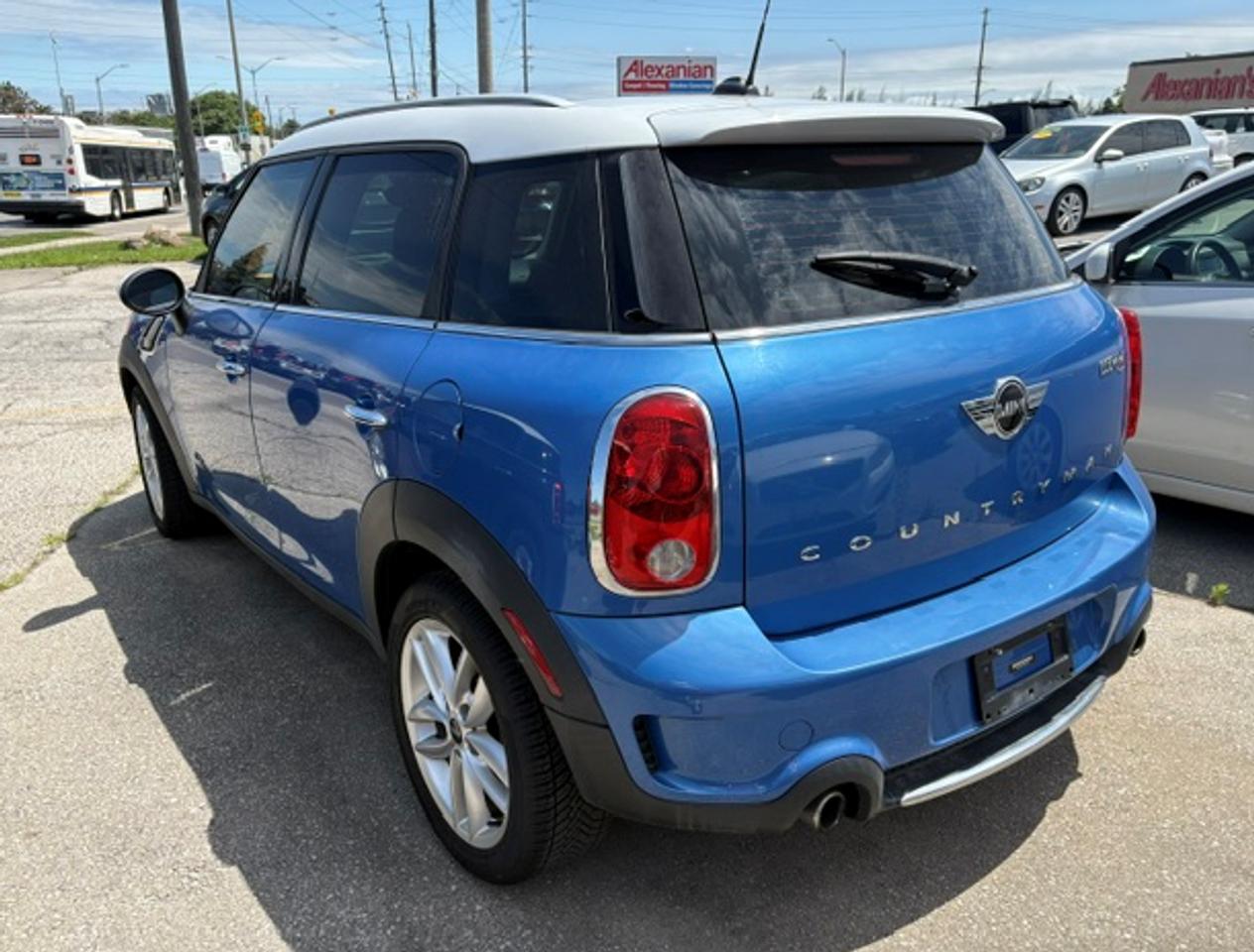 2014 MINI Cooper Countryman S Photo