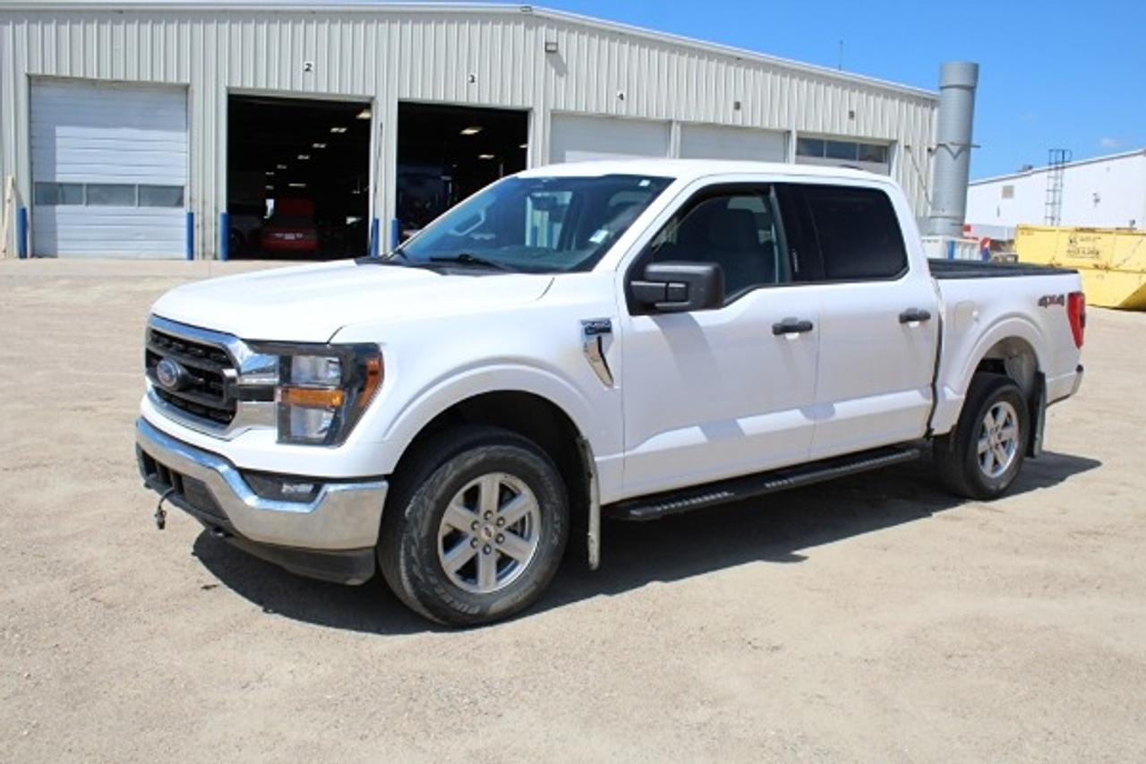 2023 Ford F-150 XLT w/Power cloth seats, NAV, BUC - Photo #1