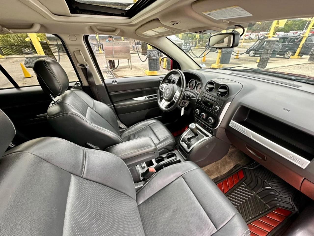 2017 Jeep Compass * 4X4 * SPORT * MUST SEE * SPORT Photo
