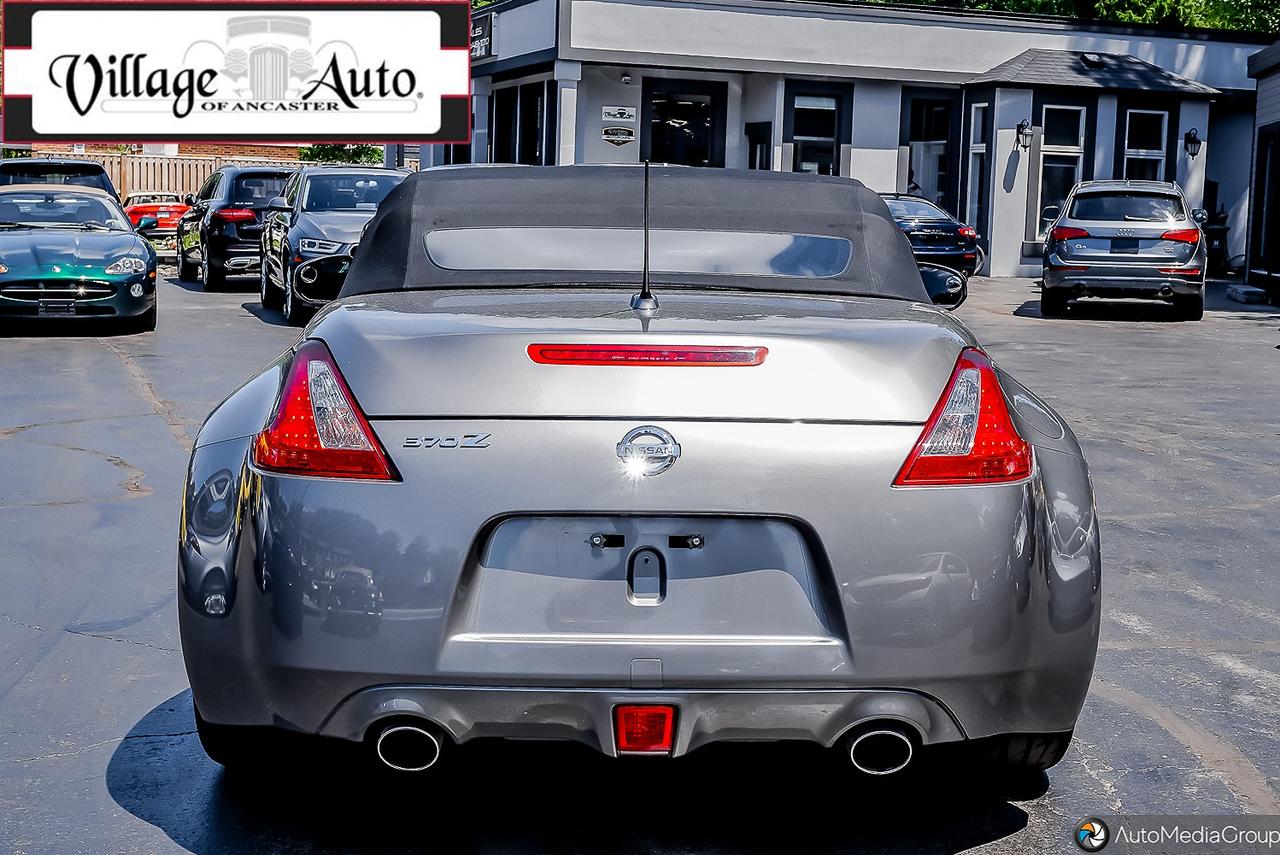 2010 Nissan 370Z 2dr Roadster Auto Touring - Photo #5
