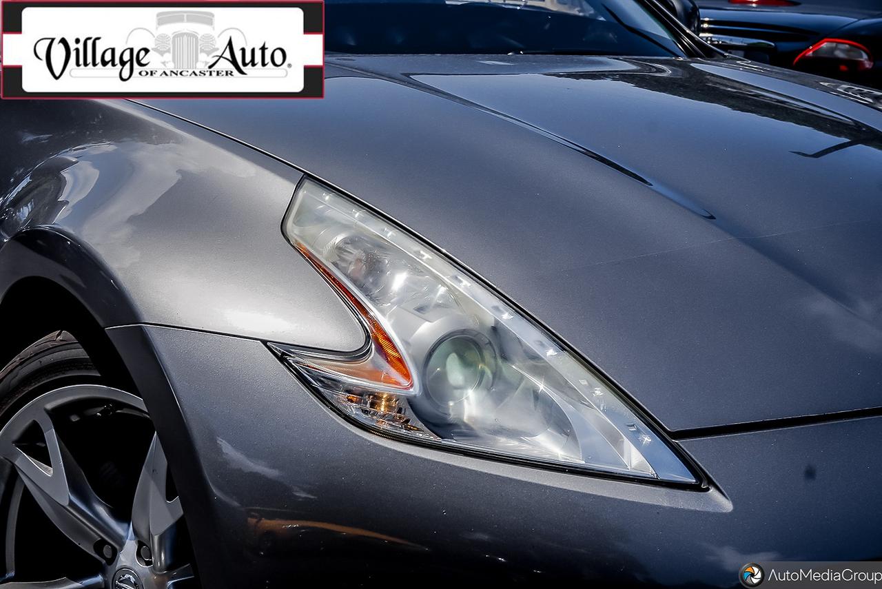 2010 Nissan 370Z 2dr Roadster Auto Touring - Photo #2