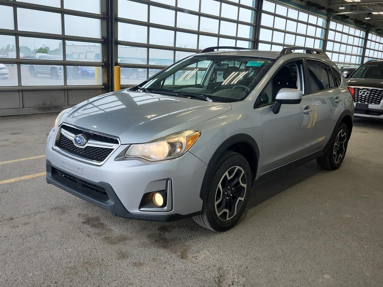 2017 Subaru Crosstrek Touring - AUTO, AWD, HEATED SEATS, BACK-UP CAMERA! Photo21