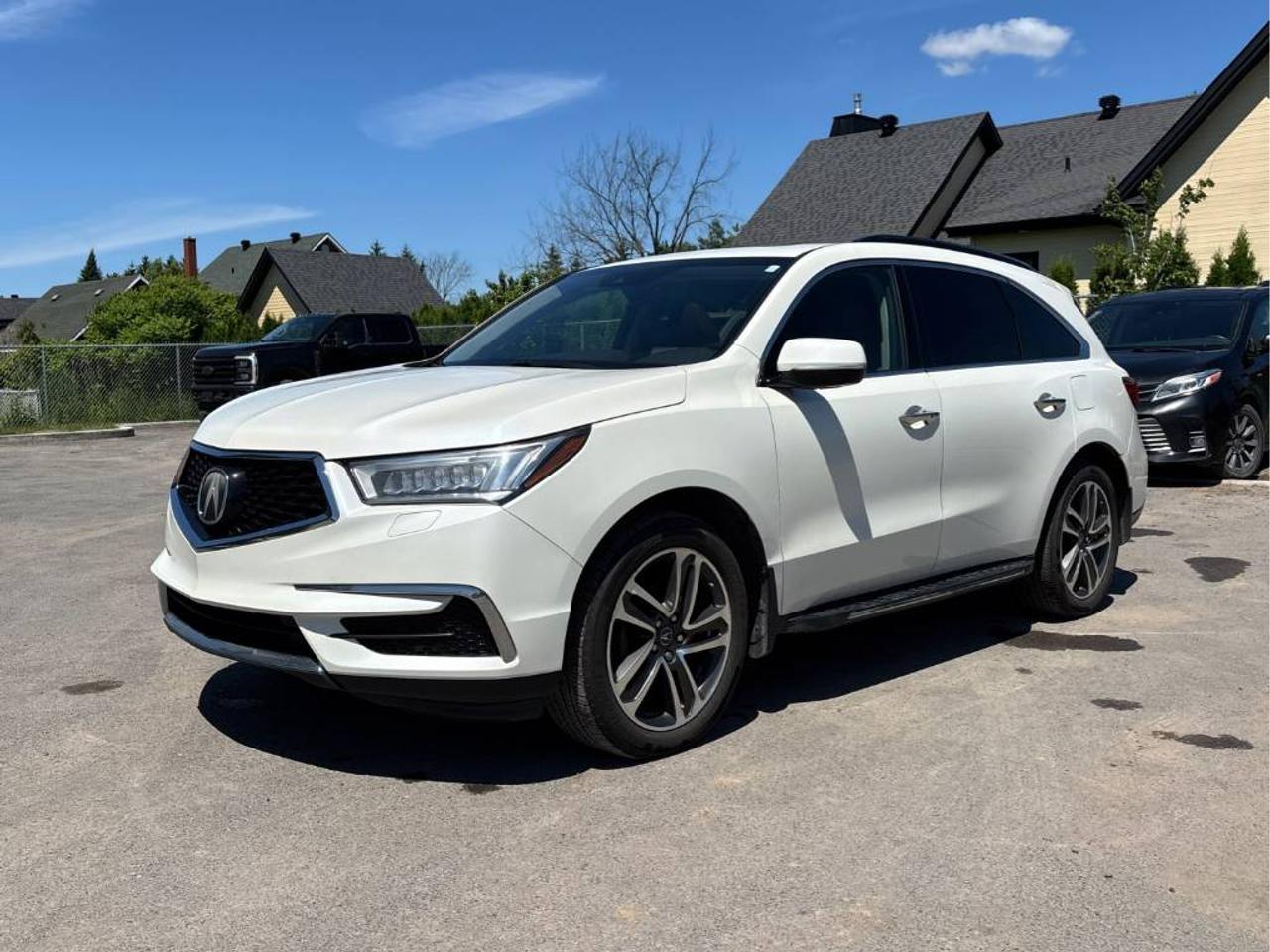 2017 Acura MDX NAVIGATION!! AWD, LEATHER, SUNROOF, HEATED SEATS!! Photo3