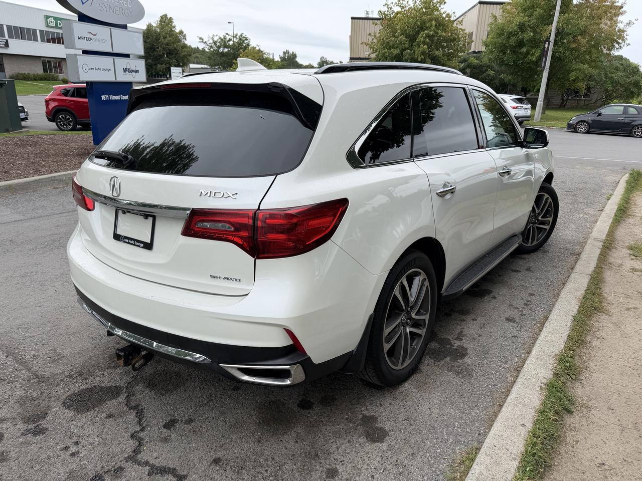 2017 Acura MDX NAVIGATION!! AWD, LEATHER, SUNROOF, HEATED SEATS!! - Photo #9