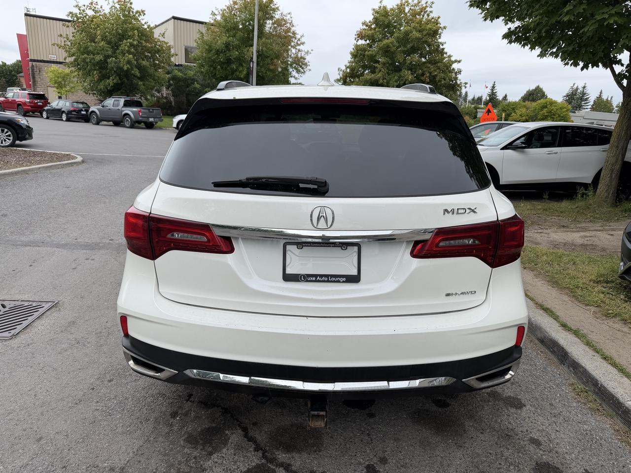 2017 Acura MDX NAVIGATION!! AWD, LEATHER, SUNROOF, HEATED SEATS!! - Photo #7