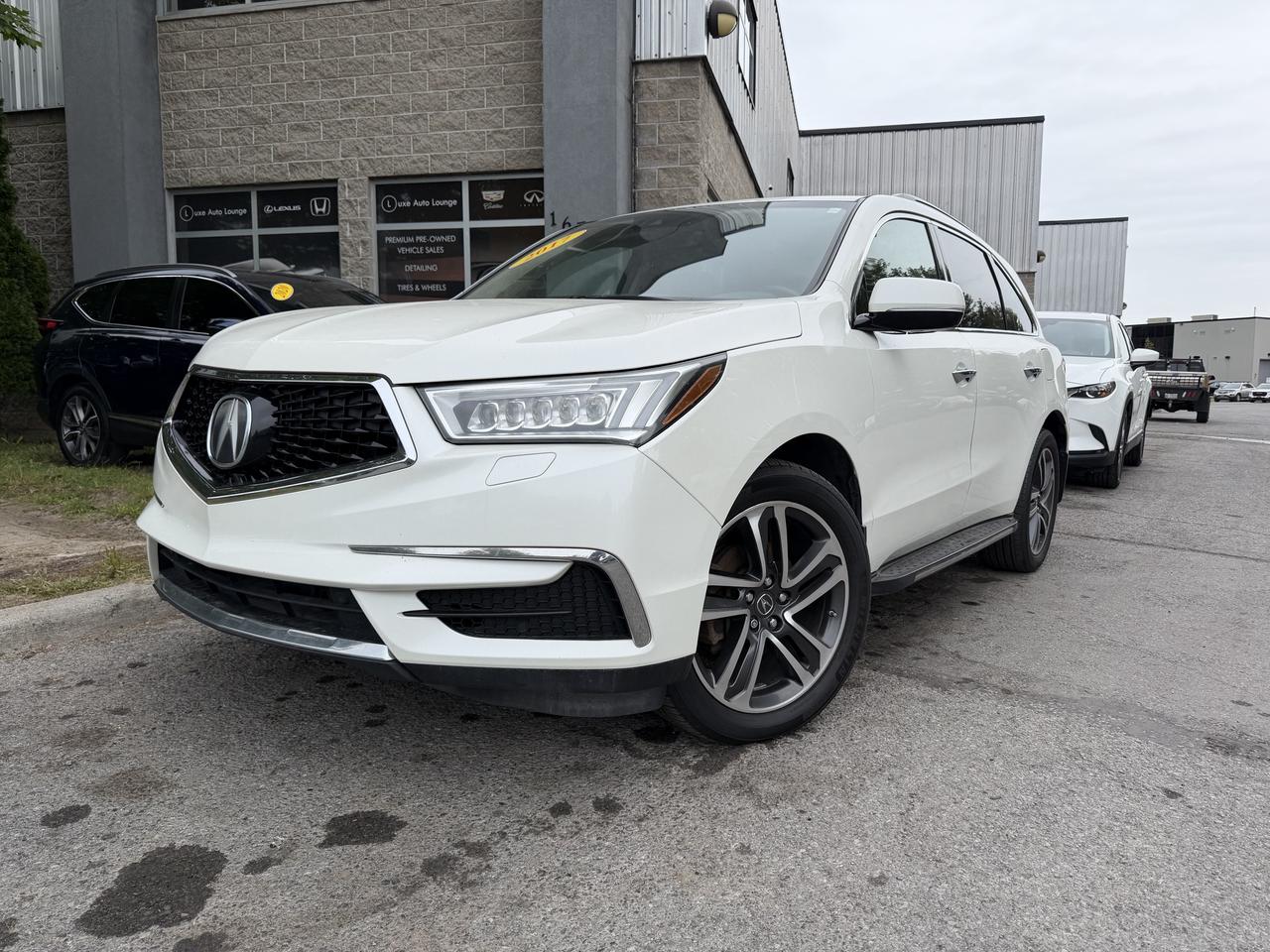 2017 Acura MDX NAVIGATION!! AWD, LEATHER, SUNROOF, HEATED SEATS!! Photo