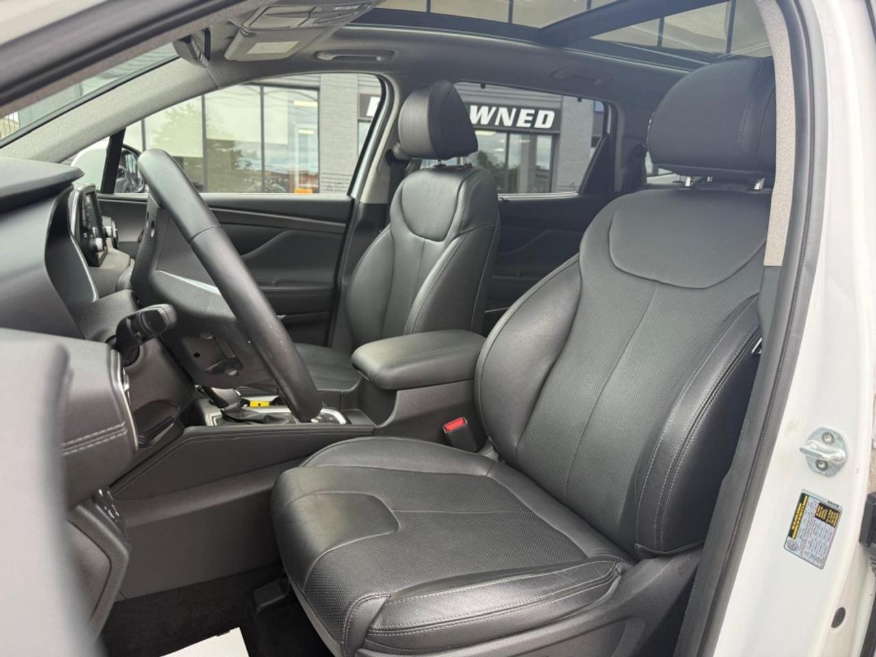 2020 Hyundai Santa Fe SEL AWD /LEATHER /PANO SUNROOF / CARPLAY Photo