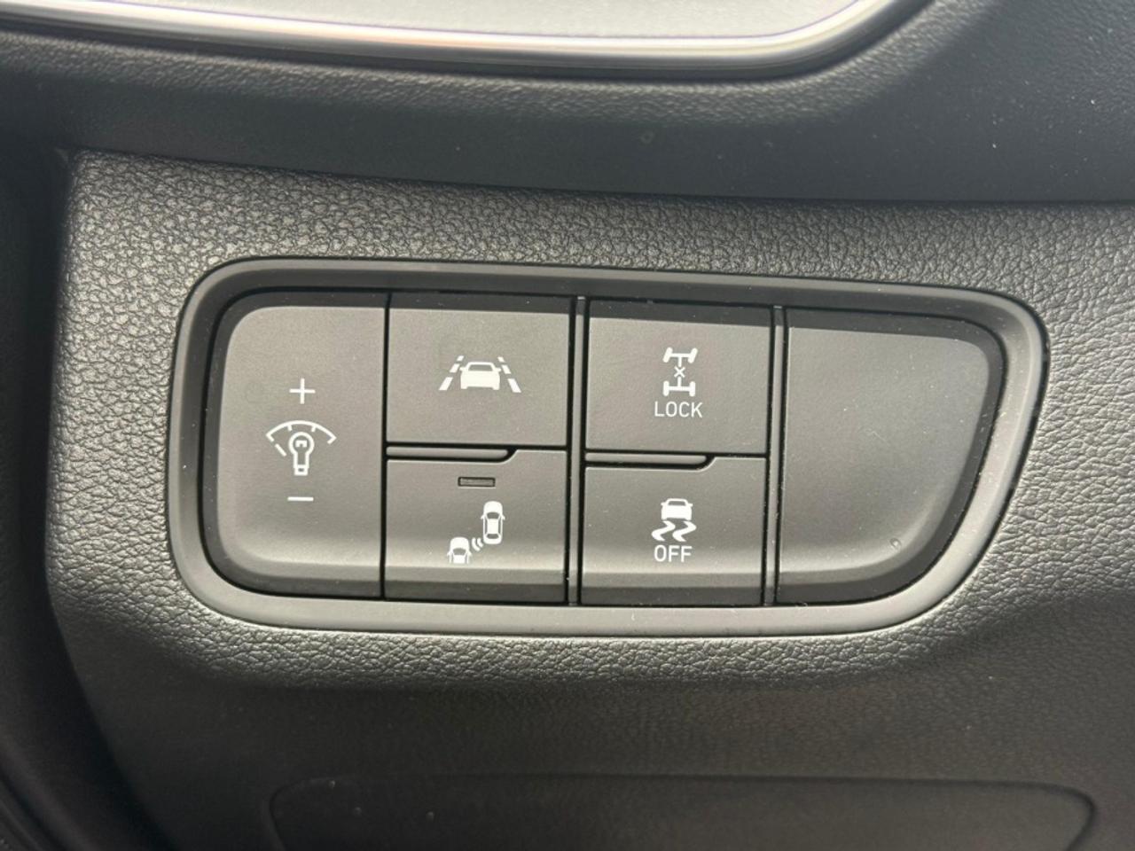 2020 Hyundai Santa Fe SEL AWD /LEATHER /PANO SUNROOF / CARPLAY - Photo #18