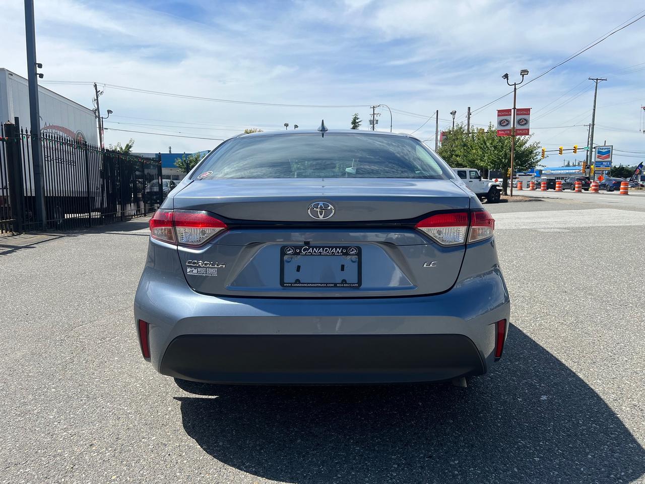 2024 Toyota Corolla LE Photo