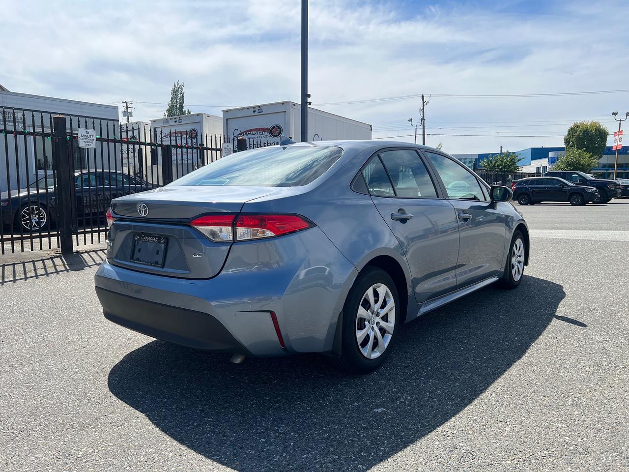 2024 Toyota Corolla LE Photo