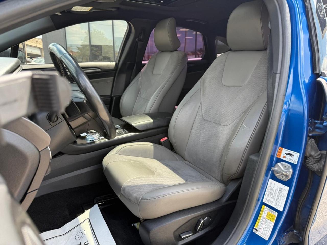 2018 Ford Fusion V6 SPORT AWD * NAVI * SUNROOF * REAR SPOLIER * - Photo #10