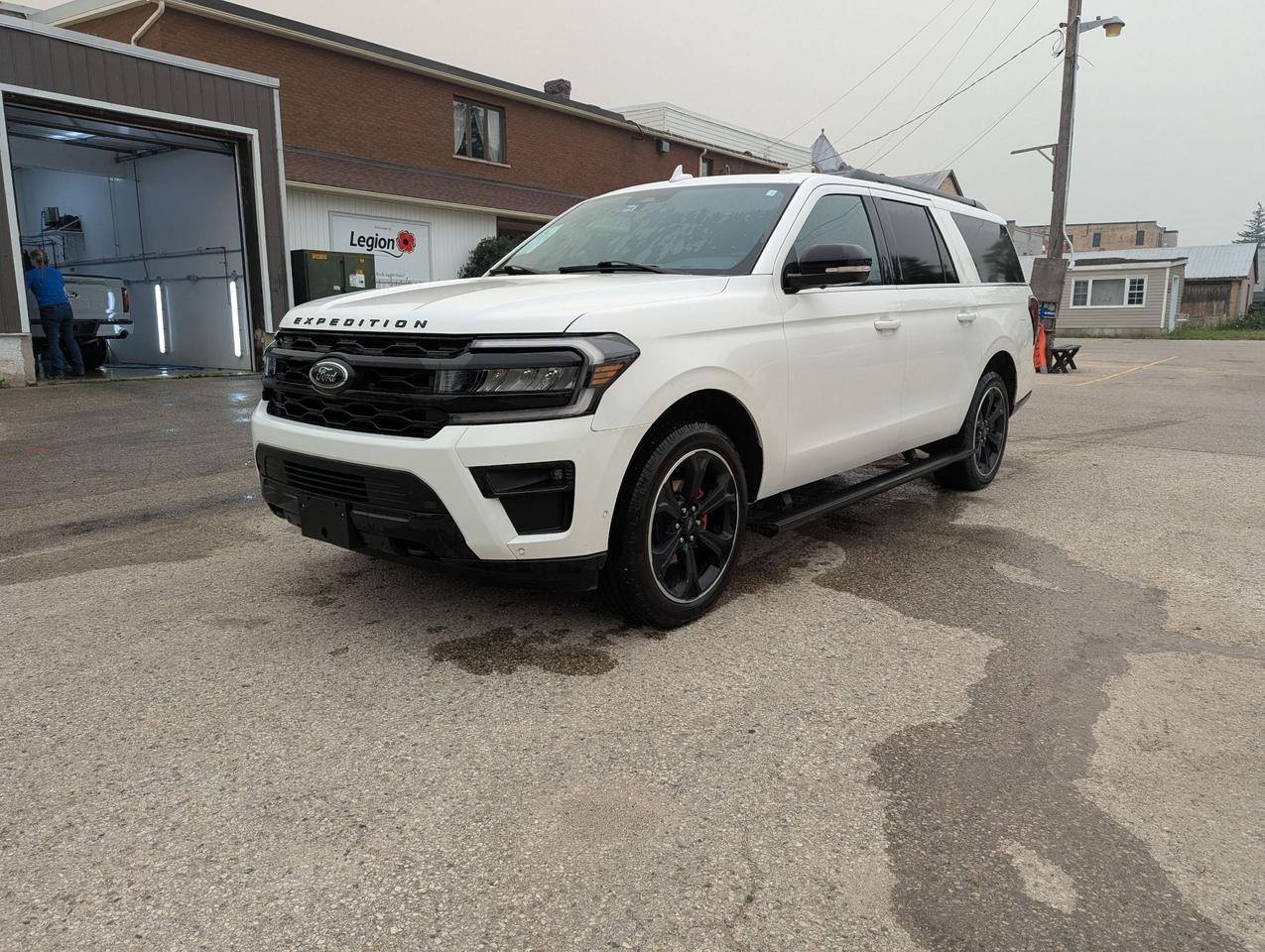 <p>This one owner, accident free trade includes:</p><ul><li>Power Heated/Cooled Front Seats</li><li>Heated Second Row</li><li>Heated Steering Wheel</li><li>Remote Start</li><li>Reverse Camera</li><li>Keyless Entry w/ Push Button Start</li><li>Keyless Entry Keypad</li><li>Panoramic Vista Roof</li><li>Adaptive Cruise Control</li><li>Power Hands Free Liftgate</li><li>Tri-Zone Air Conditioning</li><li>Reverse Sensing System</li></ul>