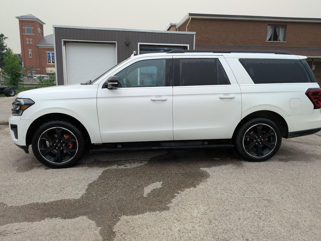 2022 Ford Expedition LIMITED MAX 4X4 Photo2