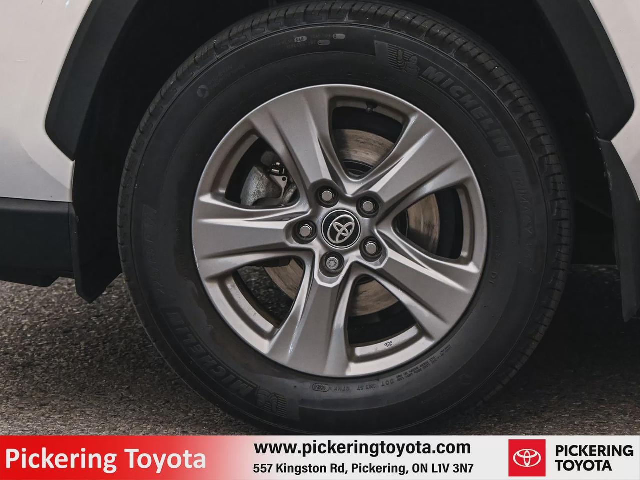 2024 Toyota RAV4 Hybrid XLE Photo