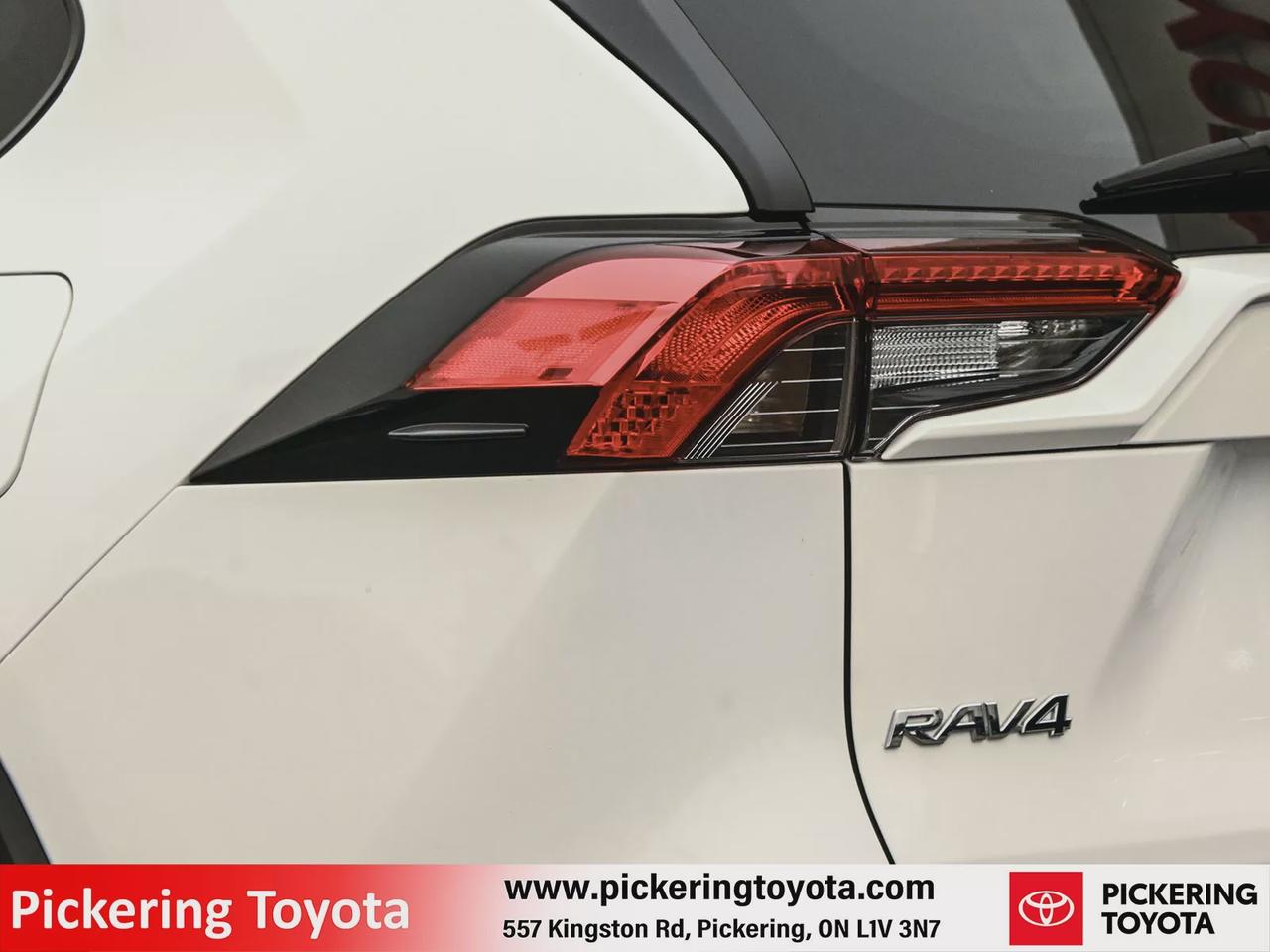 2024 Toyota RAV4 Hybrid XLE Photo