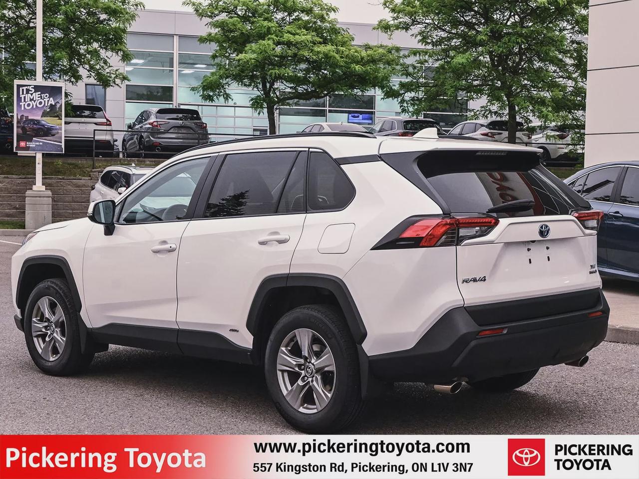 2024 Toyota RAV4 Hybrid XLE Photo
