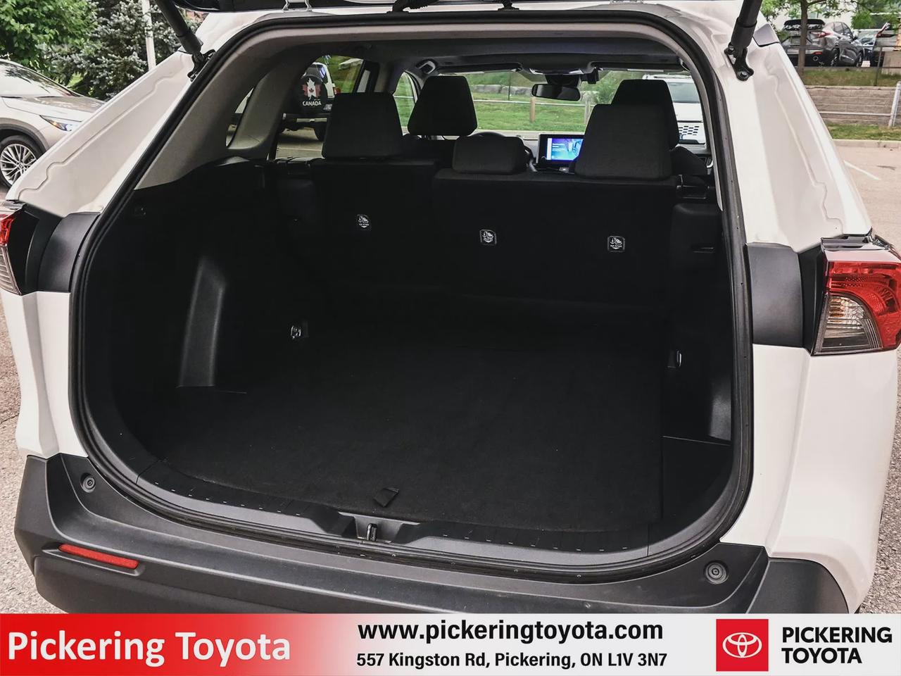 2024 Toyota RAV4 Hybrid XLE Photo