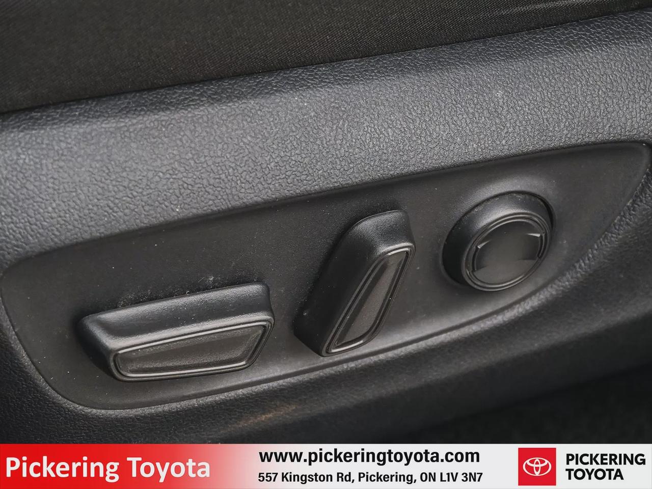 2024 Toyota RAV4 Hybrid XLE Photo