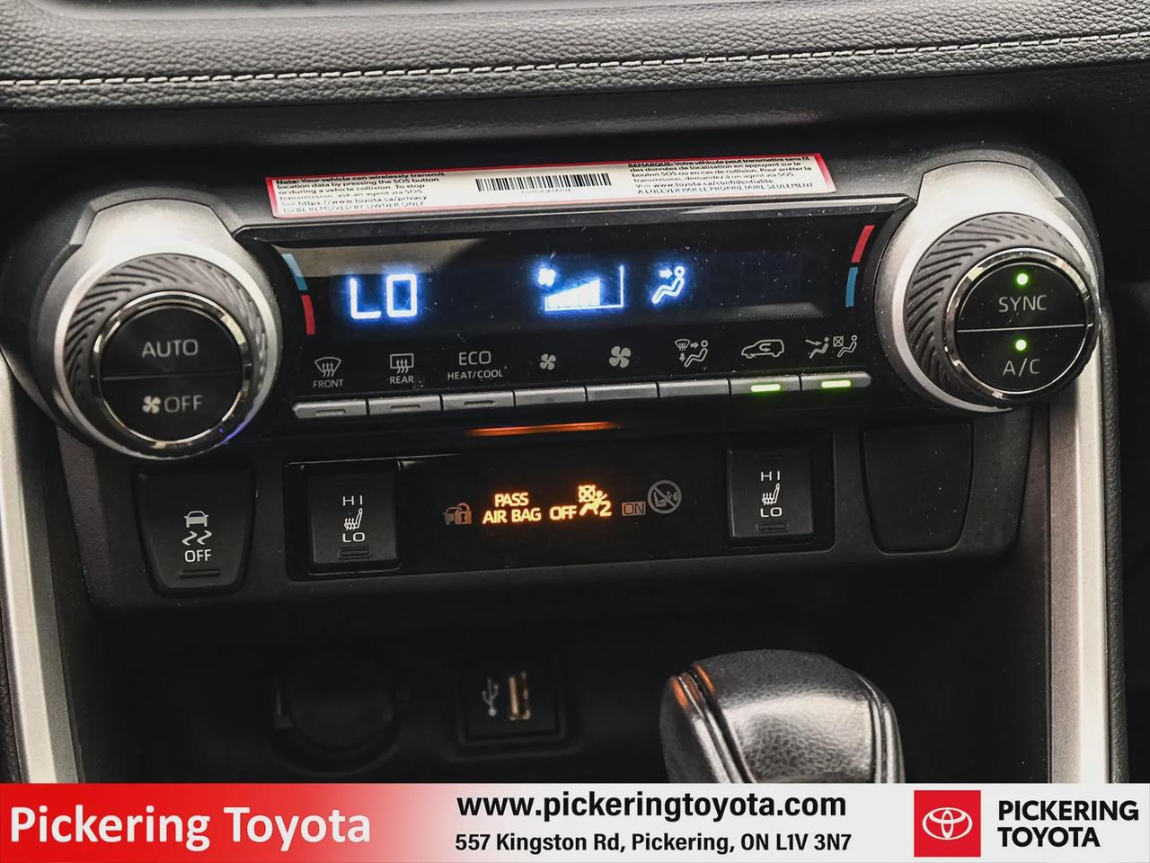 2024 Toyota RAV4 Hybrid XLE Photo