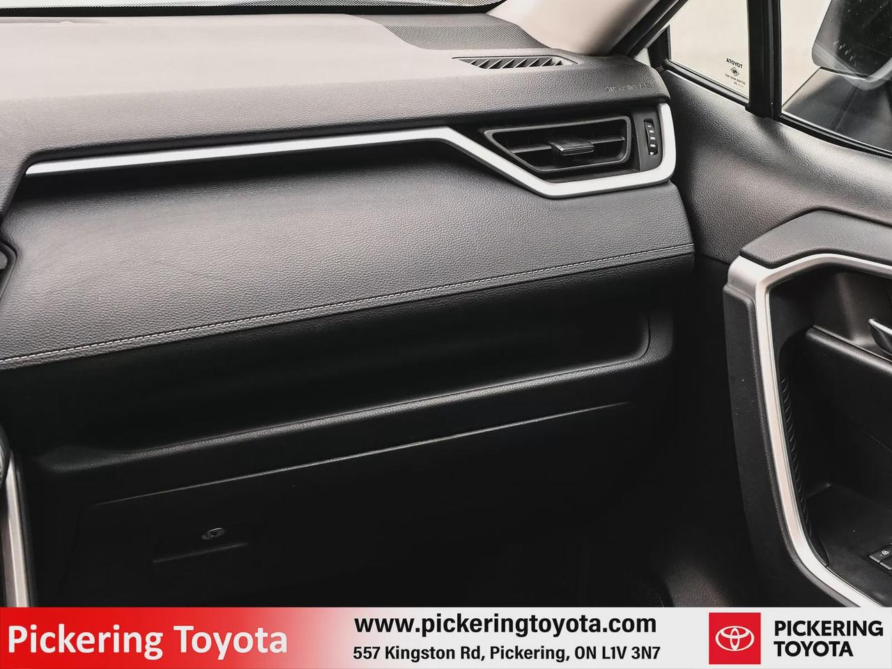 2024 Toyota RAV4 Hybrid XLE Photo