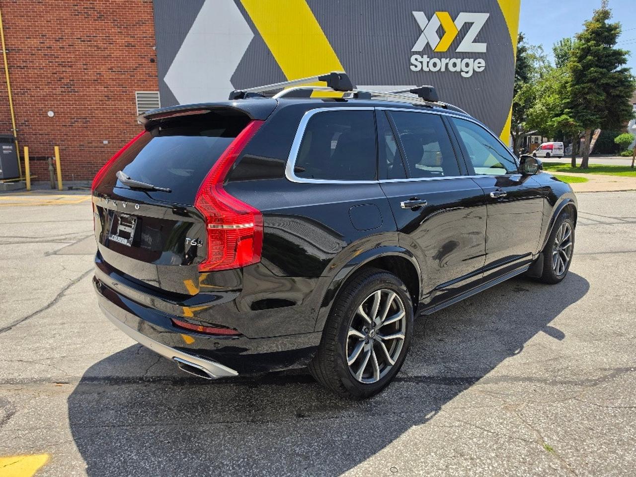 2018 Volvo XC90 T6 AWD MOMENTUM **LEATHER-NAVI-ROOF-CAMERA** Photo4