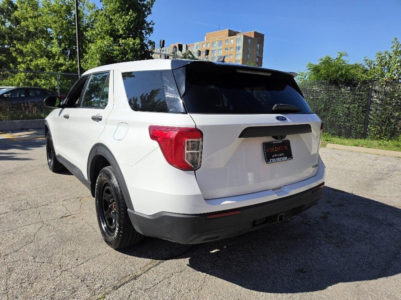 2022 Ford Explorer AWD HYBRID **1 OWNER-CERTIFIED-WE FINANCE** Photo2