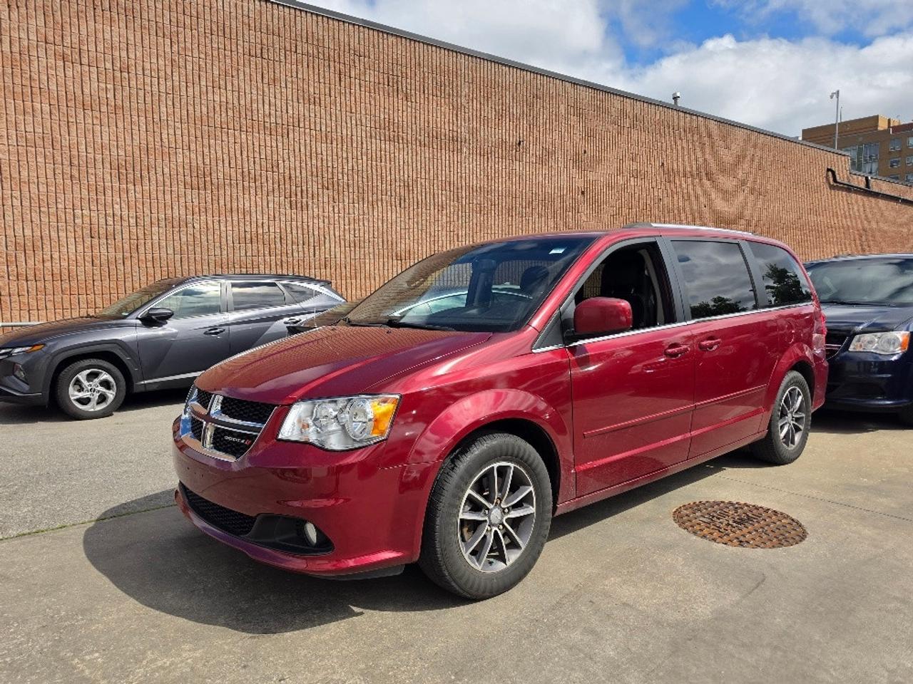 Used 2016 Dodge Grand Caravan SXT PREMIUM PLUS-TV/DVD-POWER DOORS-STOW & GO for sale in Toronto, ON