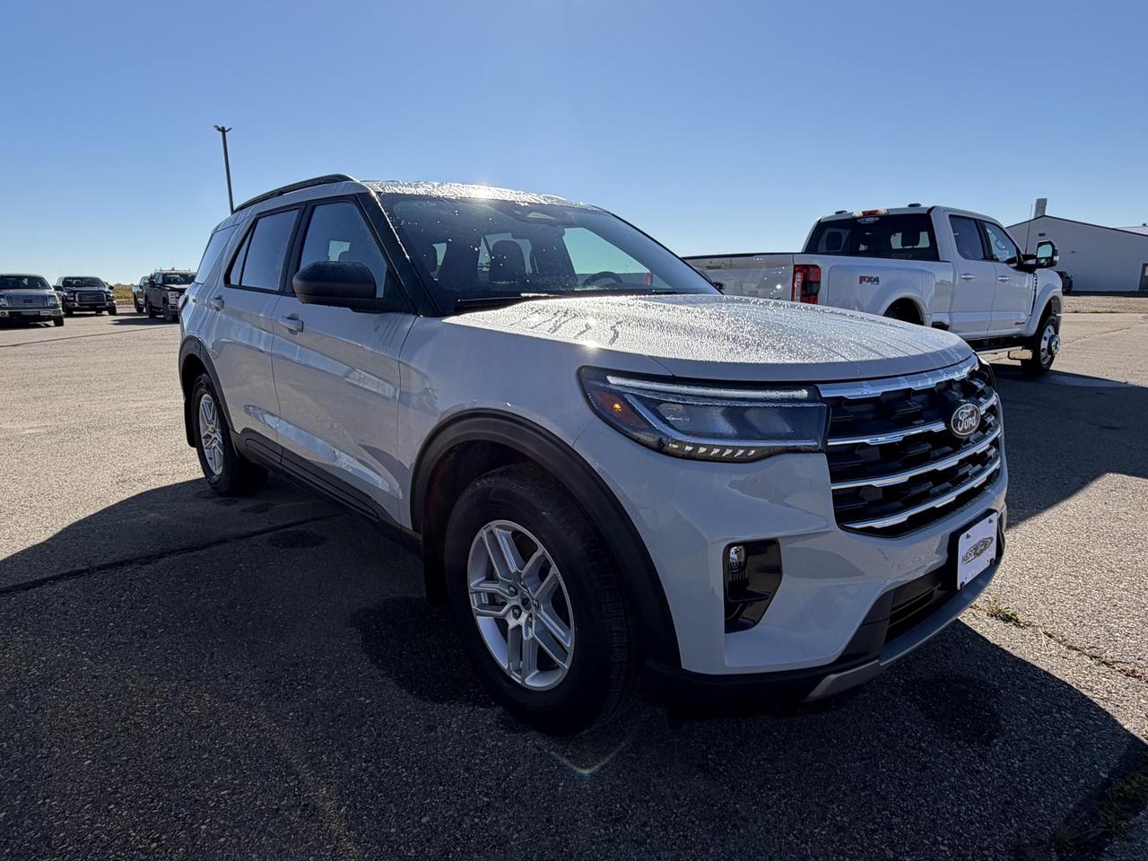 2027 Ford Explorer Active w/200A Pkg 2.3L ECOBOOST I-4 200A+ Photo1
