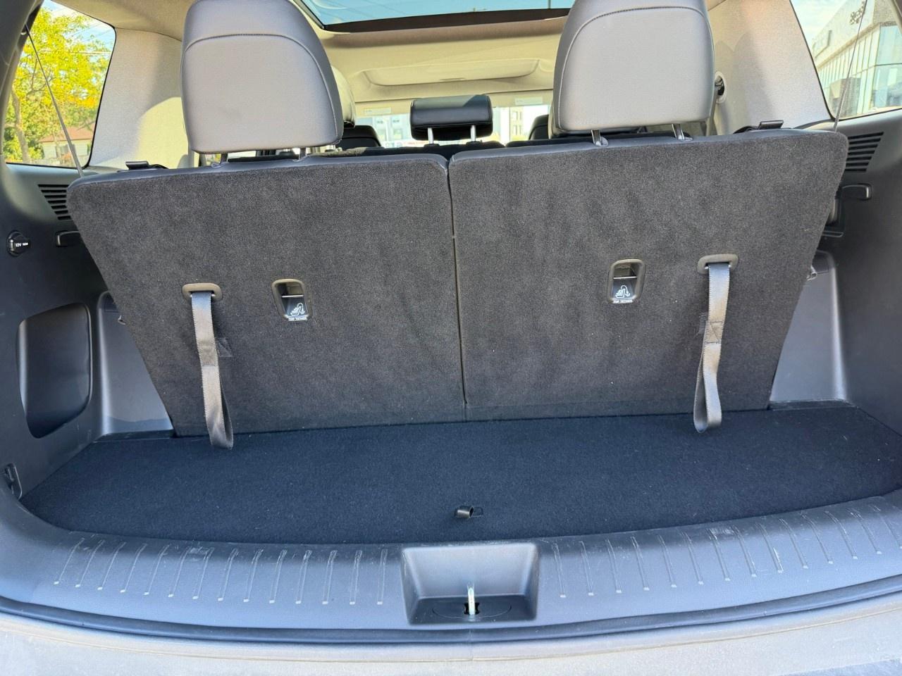 2024 Hyundai Santa Fe LUXURY AWD Photo