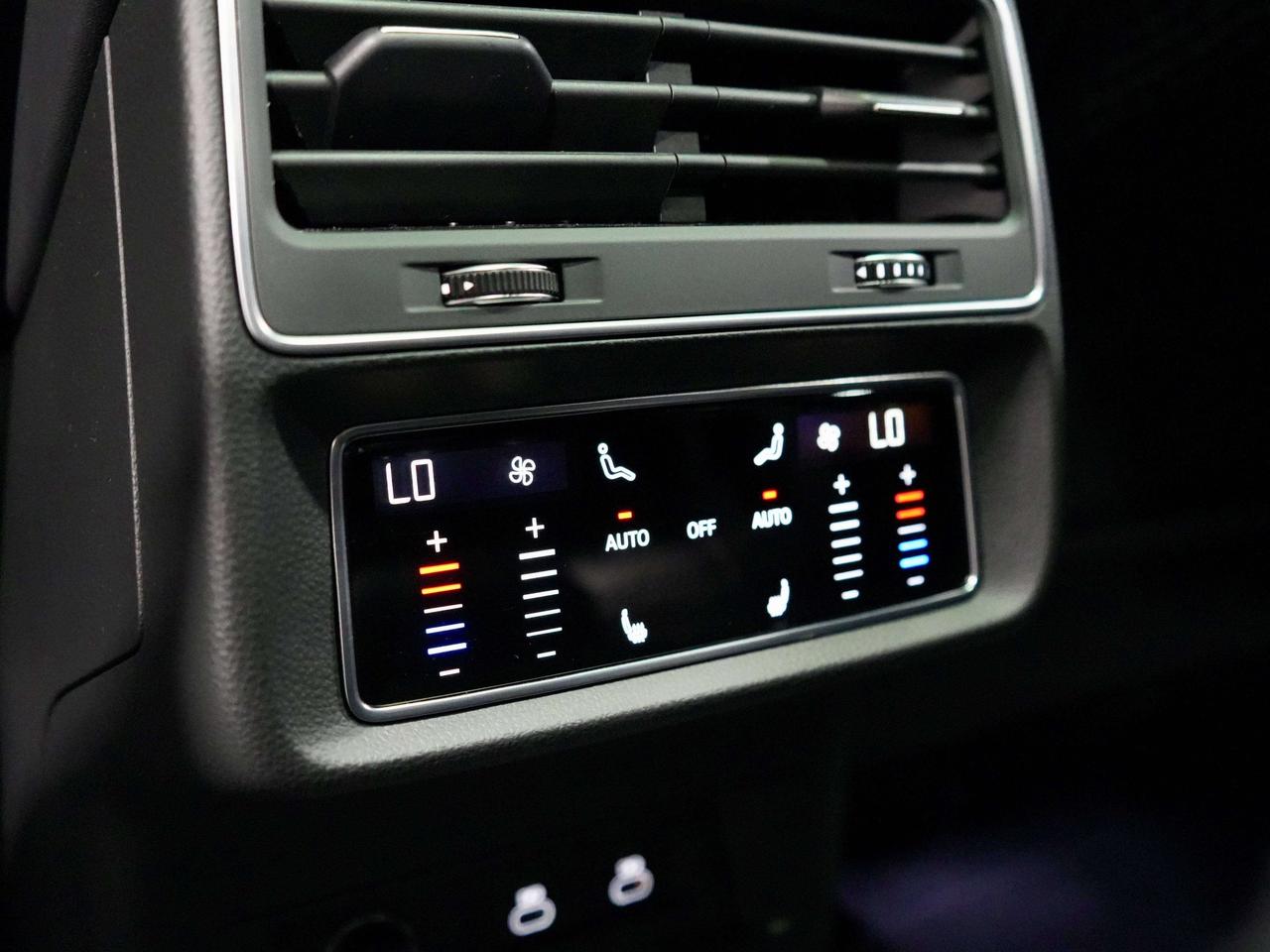2022 Audi SQ8 SQ8 PERMIUM PLUS|AWS|HUD|B&O|360|PANO|MASSAGE| Photo