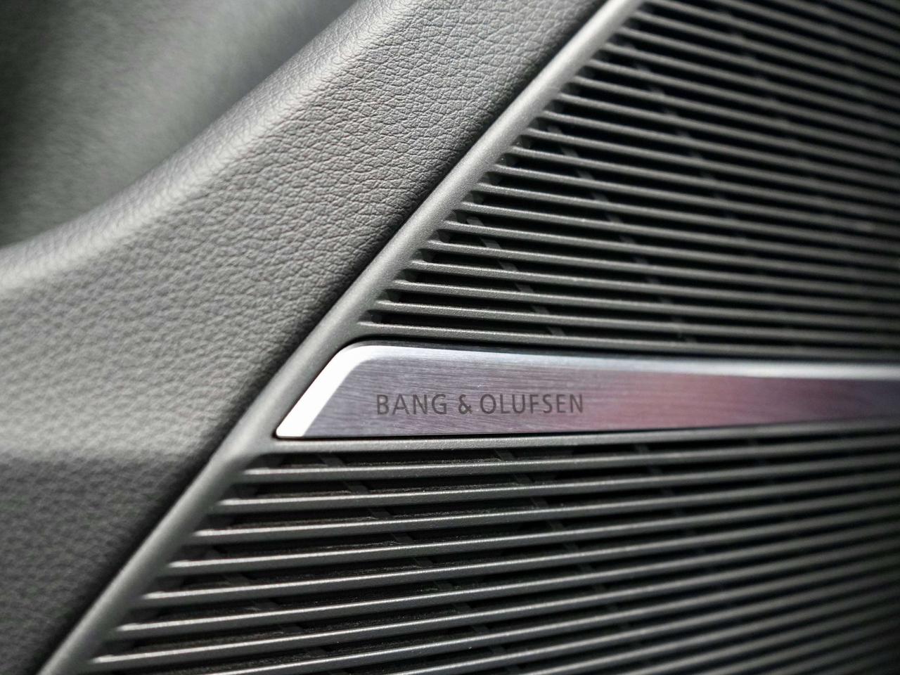 2023 Audi SQ8 NO ACCIDENT|DYNAMIC PAKAGE|HUD|B&O|PANO|DRIVERASSI Photo