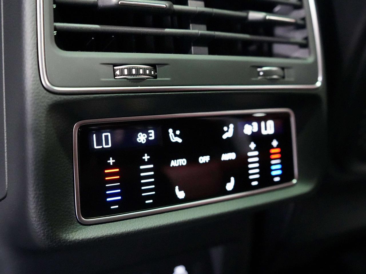 2023 Audi SQ8 NO ACCIDENT|DYNAMIC PAKAGE|HUD|B&O|PANO|DRIVERASSI Photo