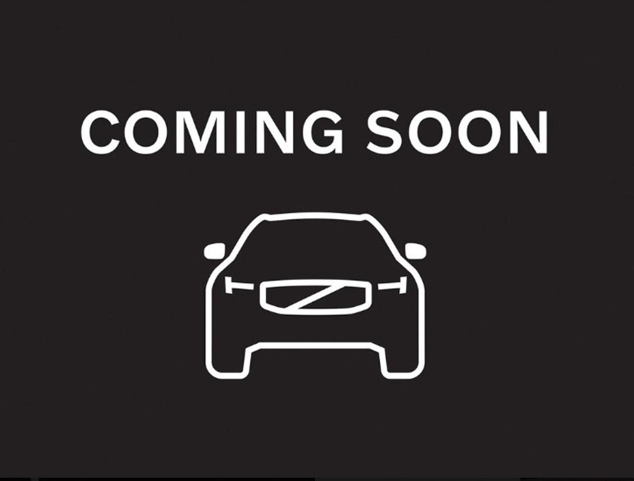 Used 2022 Volvo XC60 B6 AWD R-Design | Local | Bowers & Wilkins | 360 for sale in North Vancouver, BC