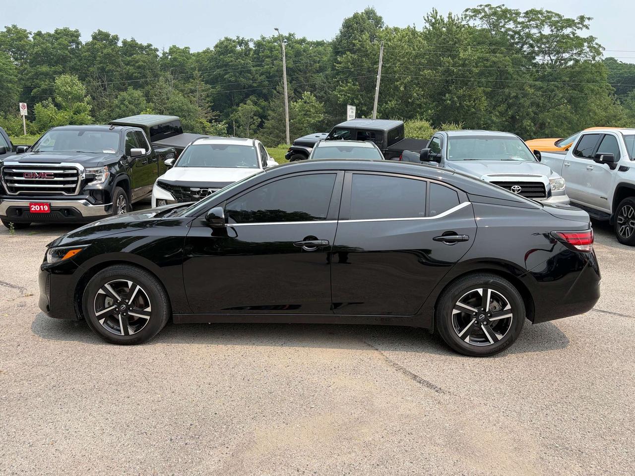 2024 Nissan Sentra SV, REMOTE START, CLEAN CARFAX, CARPLAY! - Photo #5