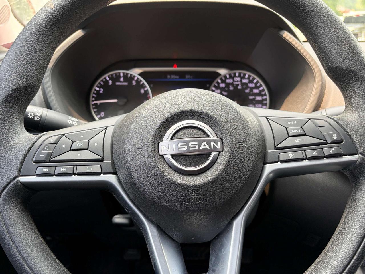 2024 Nissan Sentra SV, REMOTE START, CLEAN CARFAX, CARPLAY! - Photo #14