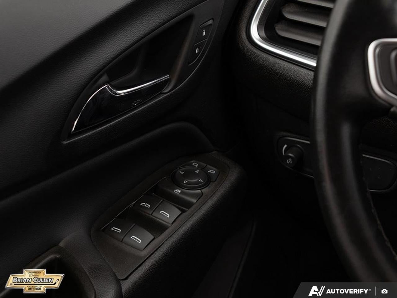 2024 Chevrolet Equinox LT FWD LT Photo