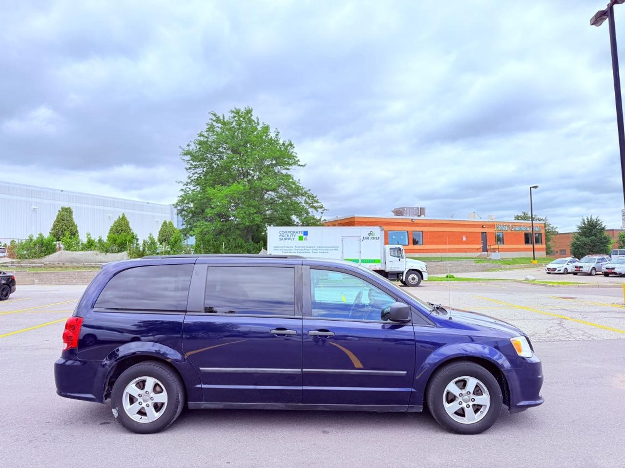2013 Dodge Grand Caravan SE Front-wheel Drive Passenger Van Automatic Photo