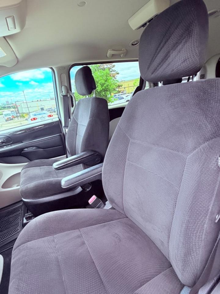 2013 Dodge Grand Caravan SE Front-wheel Drive Passenger Van Automatic Photo